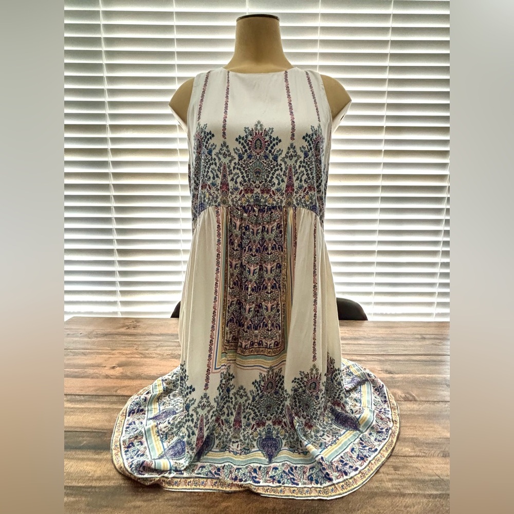 Zara White Dress with Blue and Purple Patterns
